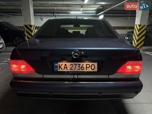 Синий Мерседес С Класс, объемом двигателя 6 л и пробегом 216 тыс. км за 15500 $, фото 5 на Automoto.ua