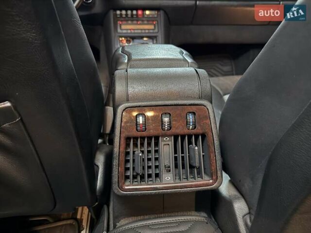 Синий Мерседес С Класс, объемом двигателя 6 л и пробегом 216 тыс. км за 15500 $, фото 17 на Automoto.ua