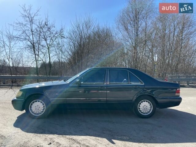 Синий Мерседес С Класс, объемом двигателя 3 л и пробегом 500 тыс. км за 9500 $, фото 4 на Automoto.ua