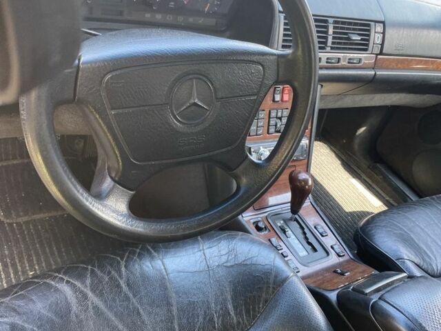 Синій Мерседес С Клас, об'ємом двигуна 4.2 л та пробігом 300 тис. км за 6200 $, фото 7 на Automoto.ua