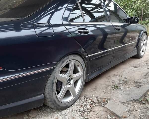 Синій Мерседес С Клас, об'ємом двигуна 5 л та пробігом 240 тис. км за 2999 $, фото 10 на Automoto.ua