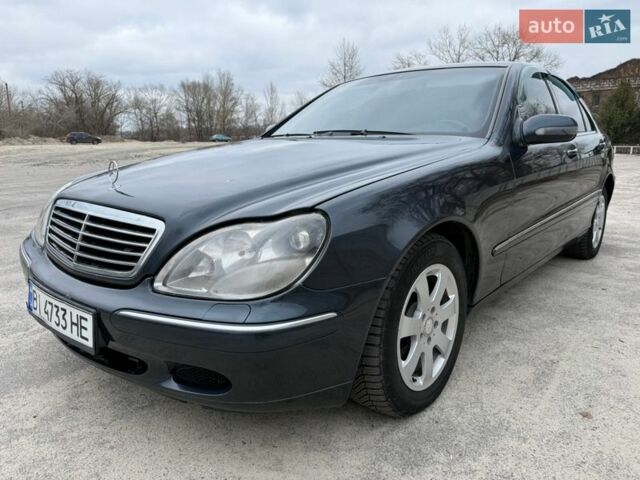 Синий Мерседес С Класс, объемом двигателя 3.22 л и пробегом 340 тыс. км за 5600 $, фото 1 на Automoto.ua