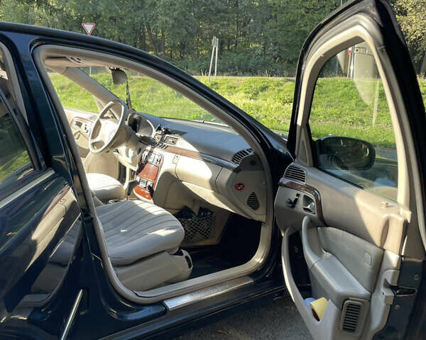 Синий Мерседес С Класс, объемом двигателя 3.22 л и пробегом 349 тыс. км за 5900 $, фото 20 на Automoto.ua