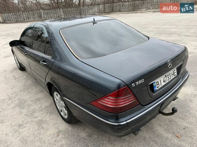 Синий Мерседес С Класс, объемом двигателя 3.22 л и пробегом 340 тыс. км за 5600 $, фото 3 на Automoto.ua