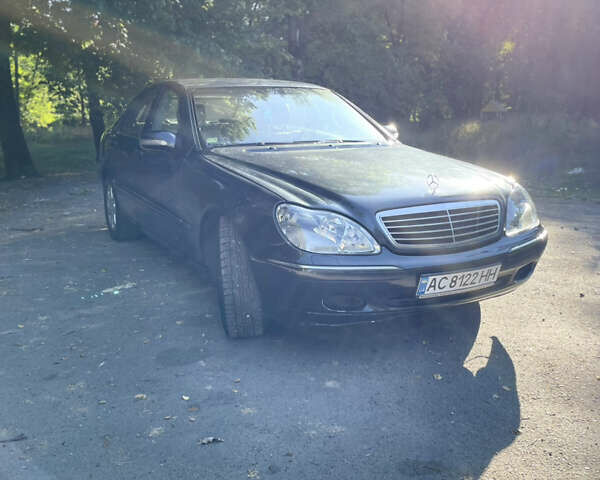 Синий Мерседес С Класс, объемом двигателя 3.22 л и пробегом 349 тыс. км за 5900 $, фото 1 на Automoto.ua