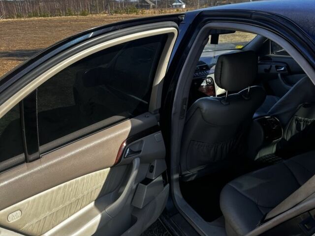 Синій Мерседес С Клас, об'ємом двигуна 3.2 л та пробігом 409 тис. км за 4200 $, фото 2 на Automoto.ua