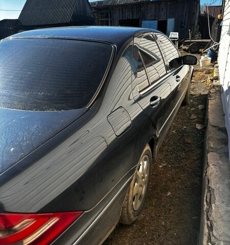 Синий Мерседес С Класс, объемом двигателя 3.22 л и пробегом 400 тыс. км за 3700 $, фото 10 на Automoto.ua