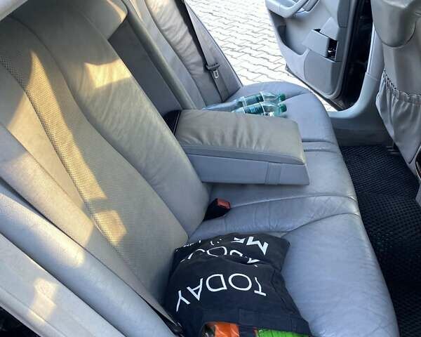 Синій Мерседес С Клас, об'ємом двигуна 4 л та пробігом 417 тис. км за 4500 $, фото 12 на Automoto.ua