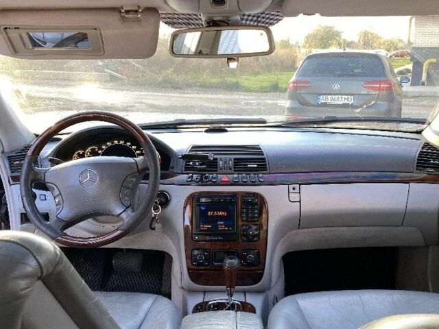 Синій Мерседес С Клас, об'ємом двигуна 4 л та пробігом 417 тис. км за 4500 $, фото 5 на Automoto.ua