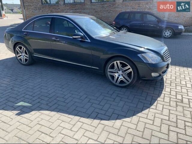 Синий Мерседес С Класс, объемом двигателя 3.5 л и пробегом 244 тыс. км за 8500 $, фото 15 на Automoto.ua