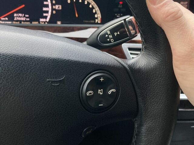 Синий Мерседес С Класс, объемом двигателя 3.5 л и пробегом 244 тыс. км за 8000 $, фото 3 на Automoto.ua