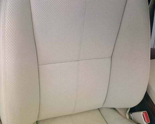 Синий Мерседес С Класс, объемом двигателя 5.5 л и пробегом 350 тыс. км за 11300 $, фото 16 на Automoto.ua