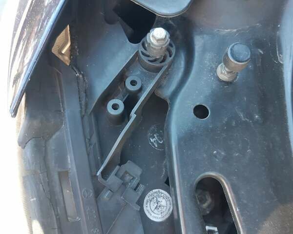 Синий Мерседес С Класс, объемом двигателя 5.5 л и пробегом 350 тыс. км за 11300 $, фото 83 на Automoto.ua