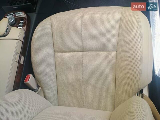 Синий Мерседес С Класс, объемом двигателя 5.5 л и пробегом 350 тыс. км за 11300 $, фото 18 на Automoto.ua