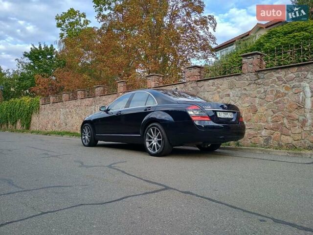 Синий Мерседес С Класс, объемом двигателя 5.5 л и пробегом 350 тыс. км за 11300 $, фото 48 на Automoto.ua