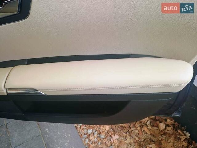 Синий Мерседес С Класс, объемом двигателя 5.5 л и пробегом 350 тыс. км за 11300 $, фото 20 на Automoto.ua