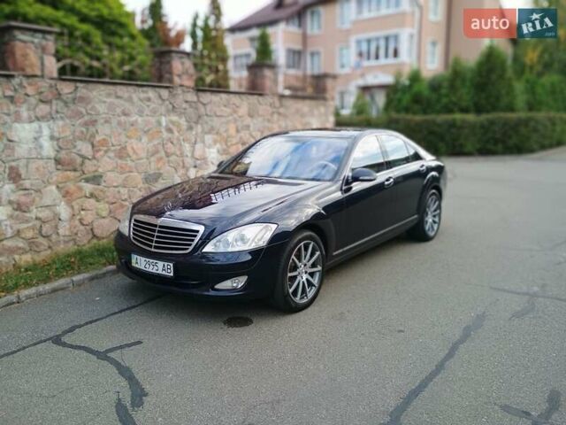 Синий Мерседес С Класс, объемом двигателя 5.5 л и пробегом 350 тыс. км за 11300 $, фото 51 на Automoto.ua