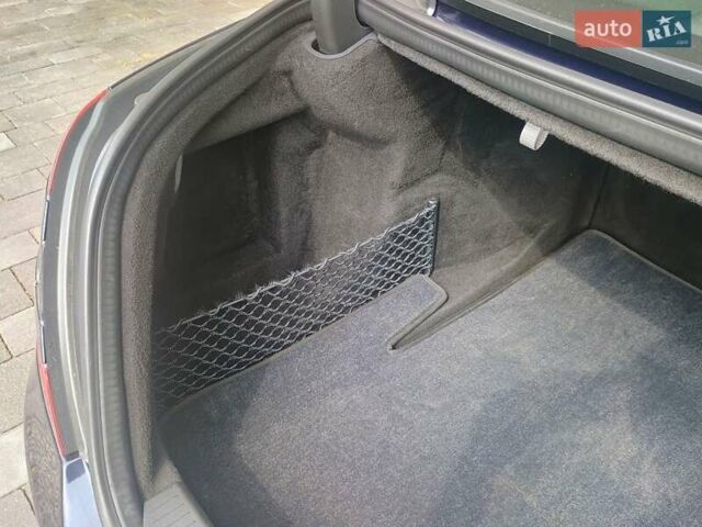 Синий Мерседес С Класс, объемом двигателя 5.5 л и пробегом 350 тыс. км за 11300 $, фото 42 на Automoto.ua