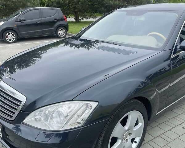 Мерседес С Класс 2007 в Хмельницком на Automoto.ua Синий Мерседес С Класс, объемом двигателя 3 л и пробегом 240 тыс. км за 10500 $, фото 15 на Automoto.ua
