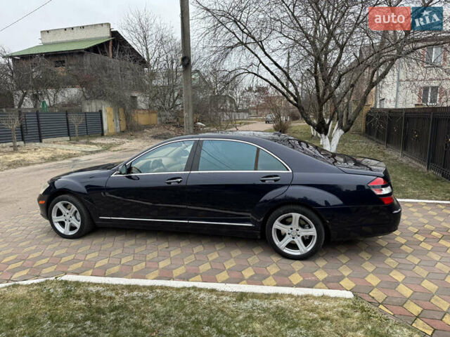 Синий Мерседес С Класс, объемом двигателя 5.46 л и пробегом 190 тыс. км за 9850 $, фото 2 на Automoto.ua