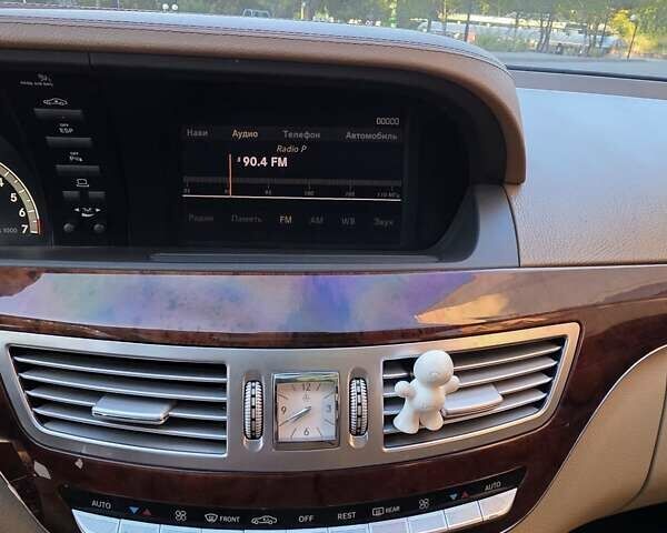 Синий Мерседес С Класс, объемом двигателя 5.46 л и пробегом 288 тыс. км за 8599 $, фото 22 на Automoto.ua