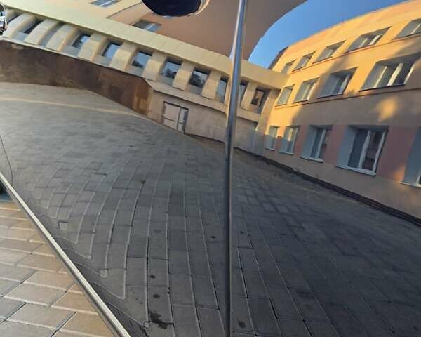 Синий Мерседес С Класс, объемом двигателя 5.46 л и пробегом 288 тыс. км за 8599 $, фото 2 на Automoto.ua