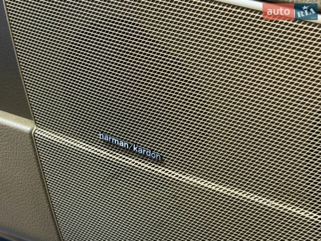 Синій Мерседес С Клас, об'ємом двигуна 5.5 л та пробігом 350 тис. км за 11500 $, фото 32 на Automoto.ua