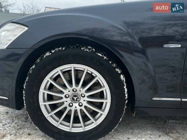 Синий Мерседес С Класс, объемом двигателя 2.99 л и пробегом 290 тыс. км за 17000 $, фото 11 на Automoto.ua