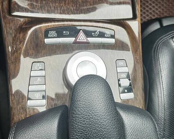 Синий Мерседес С Класс, объемом двигателя 2.99 л и пробегом 290 тыс. км за 17000 $, фото 28 на Automoto.ua