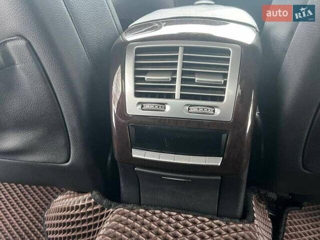 Синий Мерседес С Класс, объемом двигателя 2.99 л и пробегом 290 тыс. км за 17000 $, фото 35 на Automoto.ua