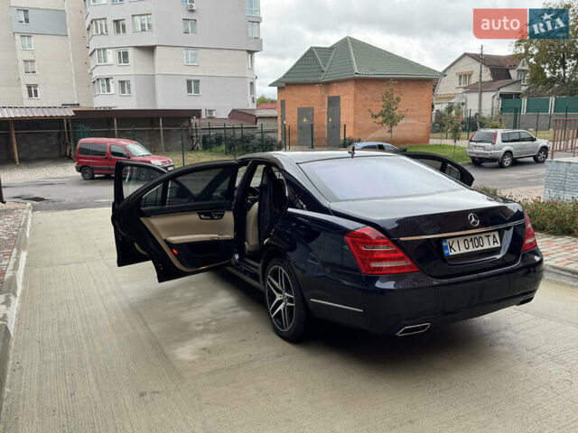 Синий Мерседес С Класс, объемом двигателя 2.14 л и пробегом 151 тыс. км за 22000 $, фото 7 на Automoto.ua