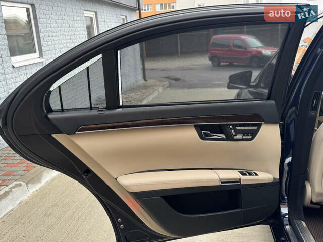 Синий Мерседес С Класс, объемом двигателя 2.14 л и пробегом 151 тыс. км за 22000 $, фото 20 на Automoto.ua