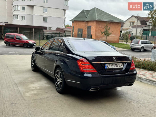 Синий Мерседес С Класс, объемом двигателя 2.14 л и пробегом 151 тыс. км за 22000 $, фото 3 на Automoto.ua
