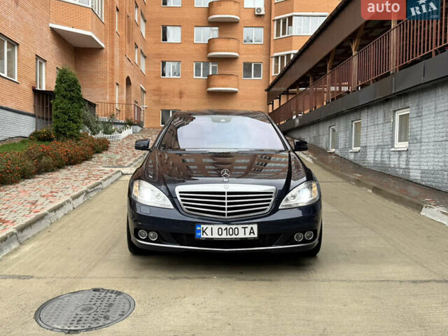 Синий Мерседес С Класс, объемом двигателя 2.14 л и пробегом 151 тыс. км за 22000 $, фото 1 на Automoto.ua