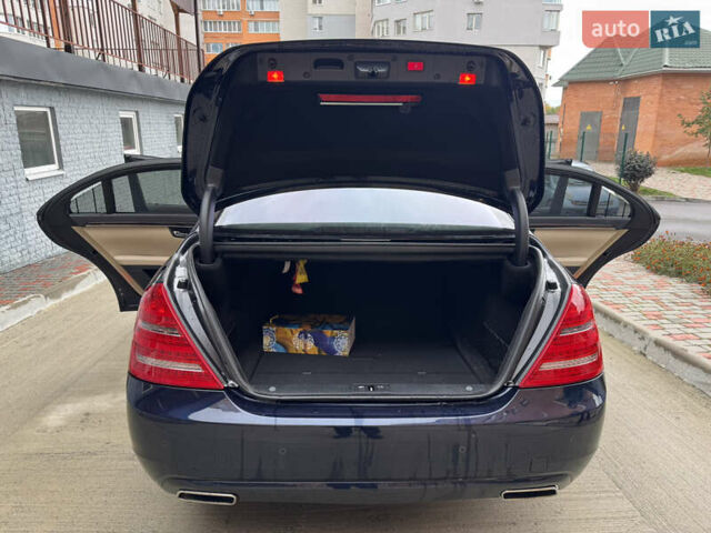 Синий Мерседес С Класс, объемом двигателя 2.14 л и пробегом 151 тыс. км за 22000 $, фото 8 на Automoto.ua