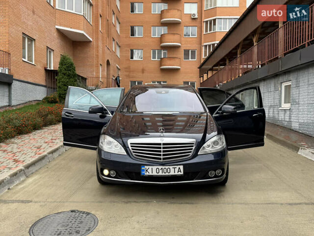 Синий Мерседес С Класс, объемом двигателя 2.14 л и пробегом 151 тыс. км за 22000 $, фото 6 на Automoto.ua