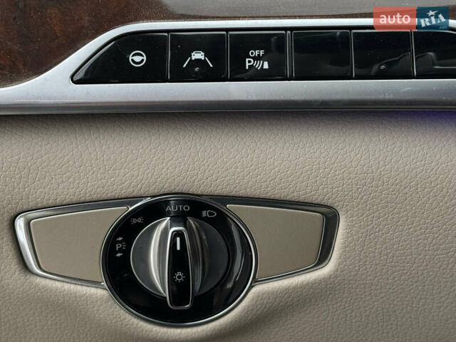 Синий Мерседес С Класс, объемом двигателя 4.66 л и пробегом 213 тыс. км за 29900 $, фото 30 на Automoto.ua