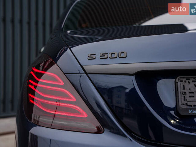 Синий Мерседес С Класс, объемом двигателя 2.99 л и пробегом 117 тыс. км за 44800 $, фото 3 на Automoto.ua