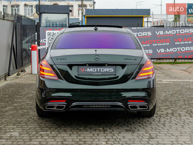 Синий Мерседес С Класс, объемом двигателя 3.98 л и пробегом 120 тыс. км за 47777 $, фото 9 на Automoto.ua