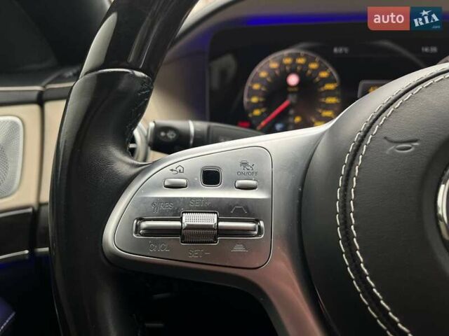 Мерседес С Класс 2018 в Киеве на Automoto.ua Синий Мерседес С Класс, объемом двигателя 3.98 л и пробегом 121 тыс. км за 49990 $, фото 20 на Automoto.ua