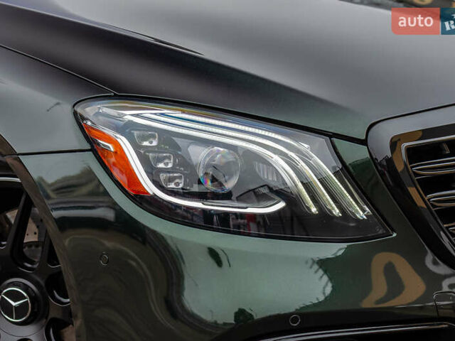 Синий Мерседес С Класс, объемом двигателя 3.98 л и пробегом 120 тыс. км за 47777 $, фото 12 на Automoto.ua