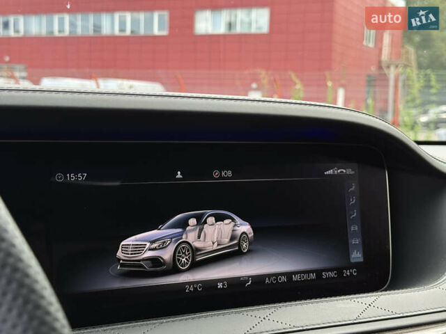 Синий Мерседес С Класс, объемом двигателя 3.99 л и пробегом 89 тыс. км за 61500 $, фото 21 на Automoto.ua