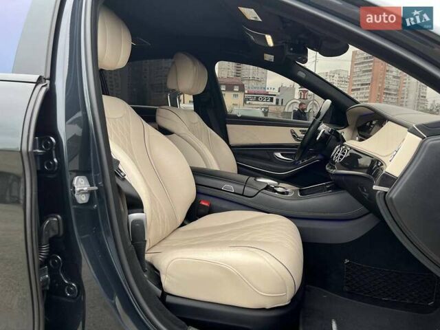 Мерседес С Класс 2018 в Киеве на Automoto.ua Синий Мерседес С Класс, объемом двигателя 3.98 л и пробегом 121 тыс. км за 49990 $, фото 11 на Automoto.ua