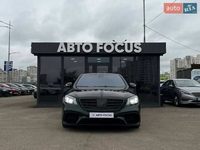 Мерседес С Класс 2018 в Киеве на Automoto.ua Синий Мерседес С Класс, объемом двигателя 3.98 л и пробегом 121 тыс. км за 49990 $, фото 2 на Automoto.ua