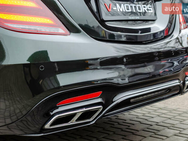 Синий Мерседес С Класс, объемом двигателя 3.98 л и пробегом 120 тыс. км за 47777 $, фото 15 на Automoto.ua