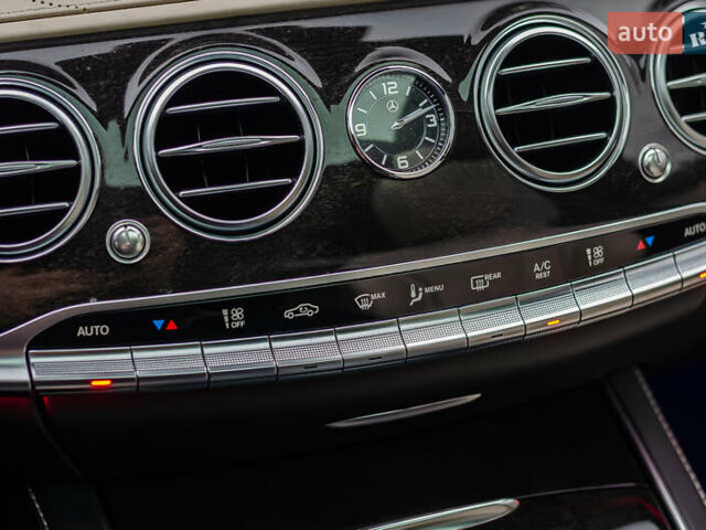 Синий Мерседес С Класс, объемом двигателя 3.98 л и пробегом 120 тыс. км за 47777 $, фото 27 на Automoto.ua