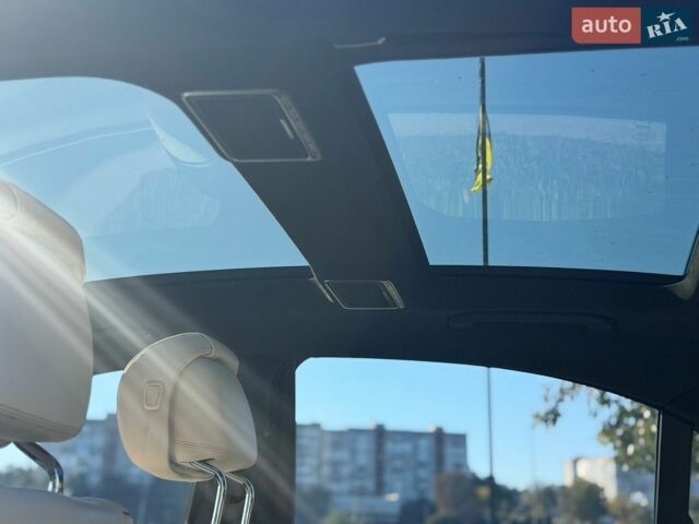 Синій Мерседес С Клас, об'ємом двигуна 3 л та пробігом 44 тис. км за 49500 $, фото 15 на Automoto.ua