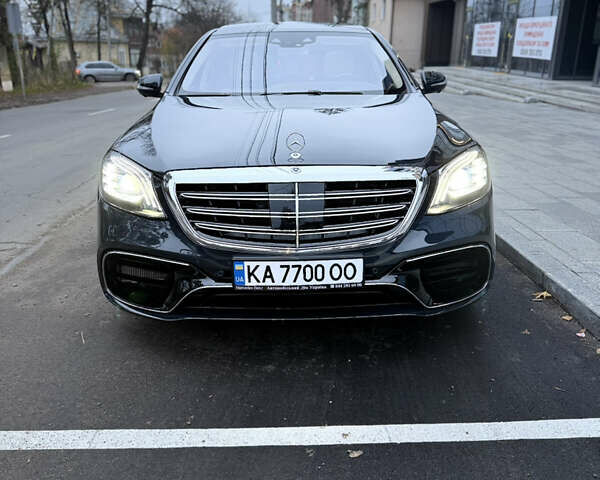 Синий Мерседес С Класс, объемом двигателя 3.98 л и пробегом 43 тыс. км за 63000 $, фото 1 на Automoto.ua