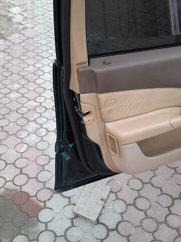 Зелений Мерседес С Клас, об'ємом двигуна 4 л та пробігом 320 тис. км за 5500 $, фото 22 на Automoto.ua