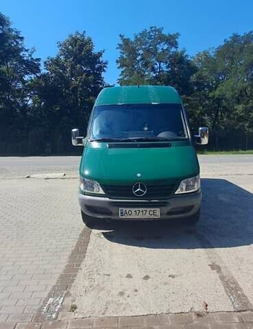 Зеленый Мерседес С Класс, объемом двигателя 2.7 л и пробегом 100 тыс. км за 8000 $, фото 6 на Automoto.ua